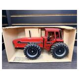 International 6388 2+2 Tractor
