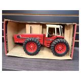 International 2 +2 Toy Tractor