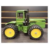 John Deere 8650 or 8640 4WD tractor with dual