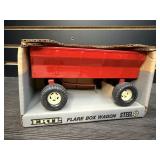 Case International Flare Box Wagon