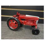 Hubley Tractor 1/16th scale