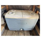 Rubbermaid coller