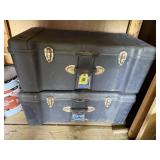 Trunk lockers (2)
