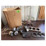 Mixed lot of automotive gauges