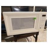 GE microwave oven