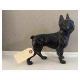 Cast iron dog
