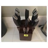 Knife block, cutlery included