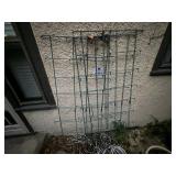 Wire garden panels