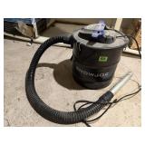 Snow Joe Ash Vaccum