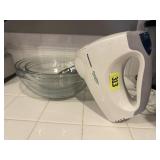 Anchor Hocking stacking glass mixing bowls, Black