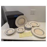 Storage cube, Spode Copeland English china plates