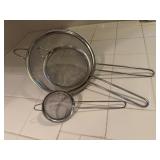 Hand strainers (3)
