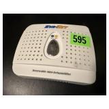 Renewable mini dehumidifier