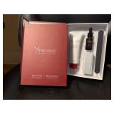 NEW Vine Vera manicure boxed sets (2)