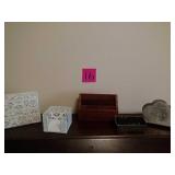 Napkin holders and organizers