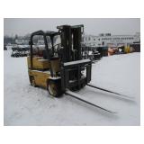 1988 CAT T-80D Propane Hilo Hours - 966 1988 CAT T-80D Propane Hilo Hours - 966