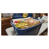tote/lid and wrapping paper, bags