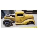 Vtg metal toy truck