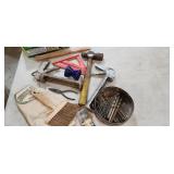 hammer, caulking guns, tools