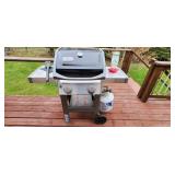 grill with gas tank