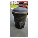 garbage can and lid
