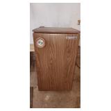 small working fridge