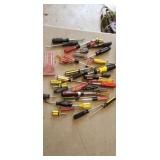 screw drivers