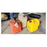 gas cans, no spouts