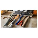 hammers, material, wire brush