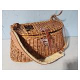 creel w/ shoulder strap