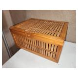 picnic basket