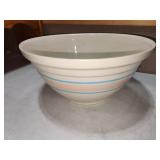 14" vtg Mc Coy bowl