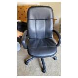 rolling desk chair