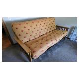 Futon (folds down to a bed)