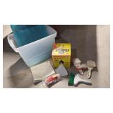 tote, rags, brushes