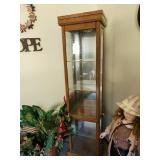 curio cabinet, side entry