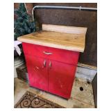 metal shop lower cabinet