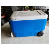 Igloo cooler on wheels, handle