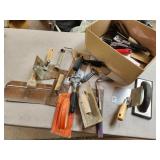 trowels, putty knives