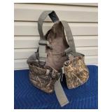Avery camouflage duck hunter utility vest
