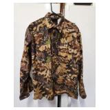 LIBERTY MENS CAMO BUTTON DOWN SHIRT, SIZE L