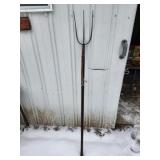 ANTIQUE 3-TINE PITCH FORK