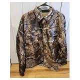 REALTREE MENS CAMO BUTTON DOWN SHIRT, SIZE L