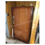 Vintage signature Deluxe upright freezer, 32 x 28