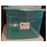 KIS 52 quart Clearview storage tote