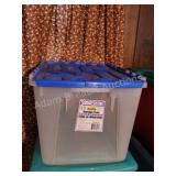 Sunshine storage systems 15 gallon storage tote