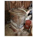 ANTIQUE VINTAGE ROYAL HONOR CAST IRON WOOD STOVE