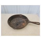 Vintage Sk cast iron 8 inch Skillet Karma made in
