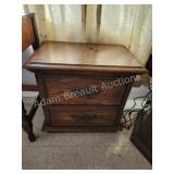 Vintage 2-drawer nightstand, 15 x 24 x 24