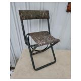 Realtree camo folding hunting chair